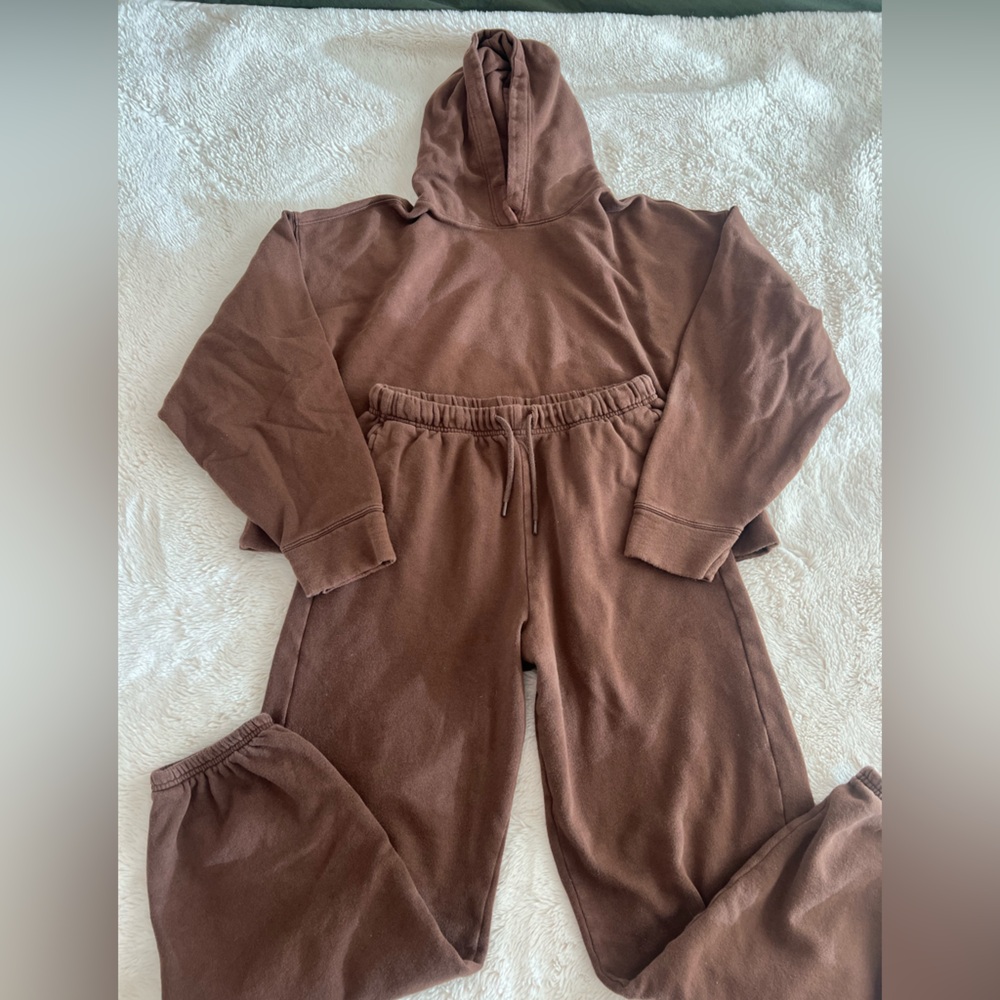Brown Sweatset